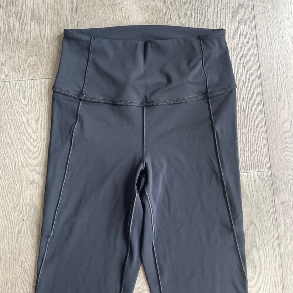 Arcteryx black leggings - Picture 3 of 4